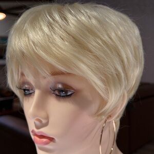 HAIR, Pixie Cut with Bangs, Free Part, Blonde